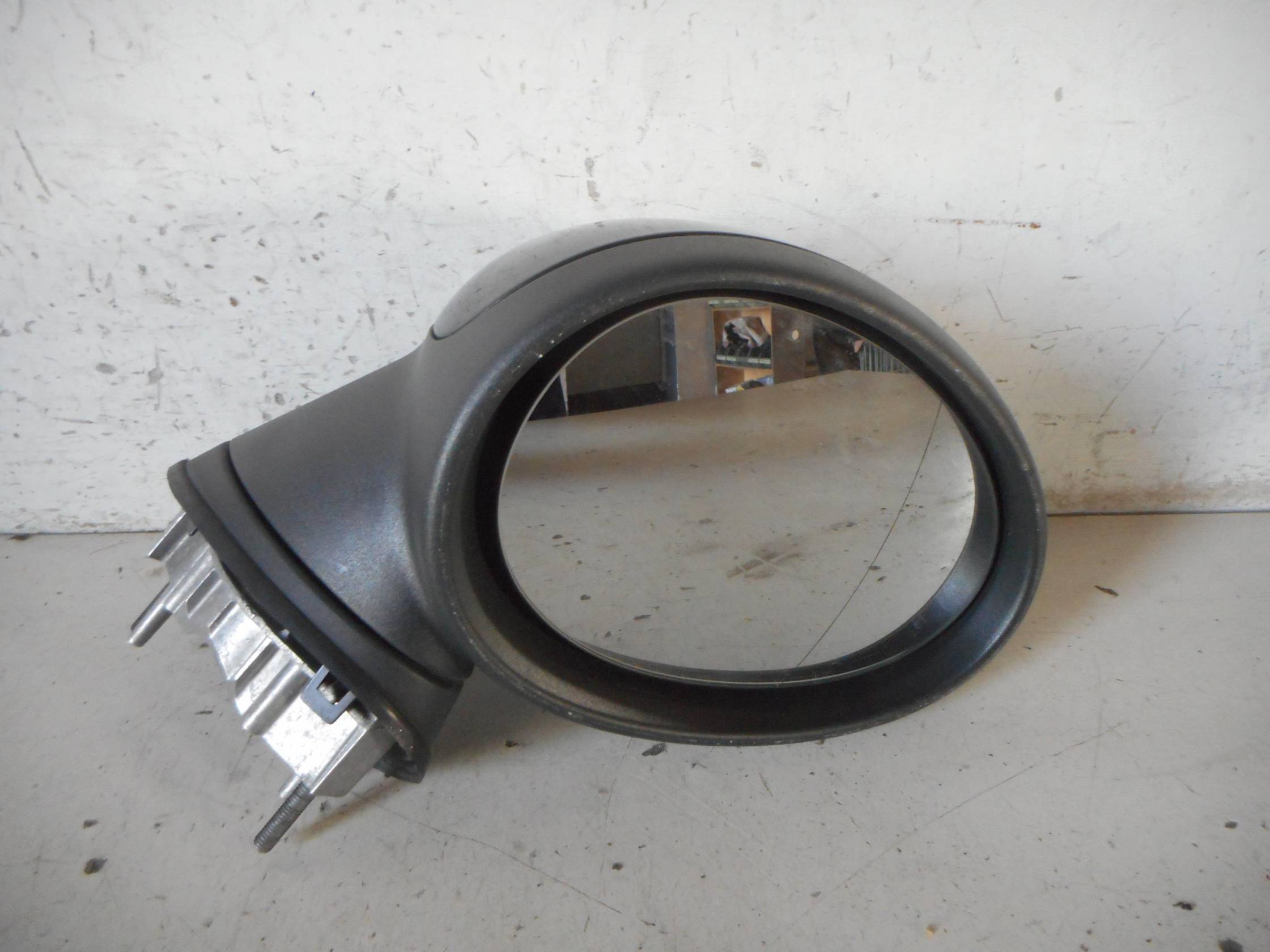 Retrovisore est. regolaz. elettr. dx.